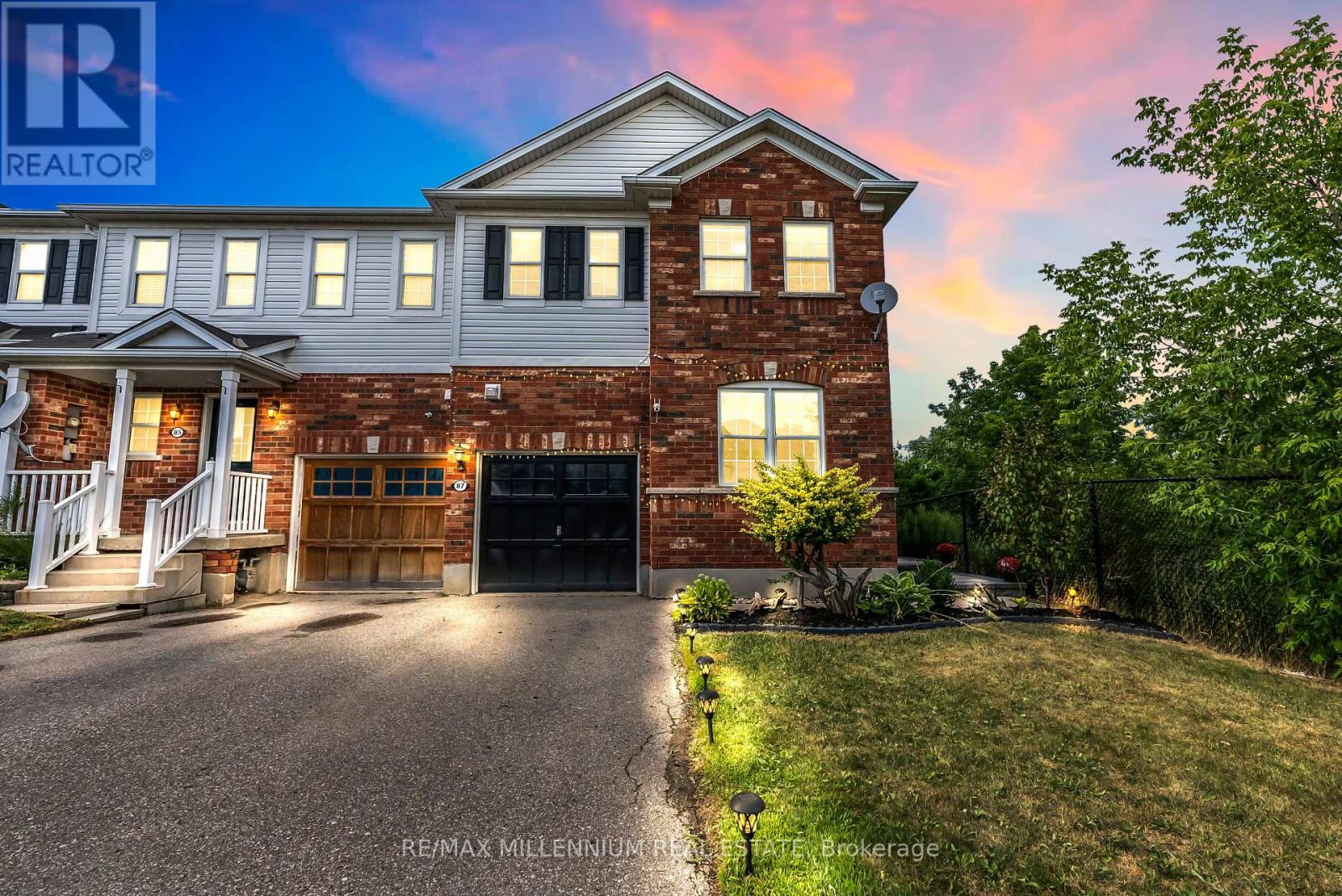 Photo 1 of 87 Bloomington Drive, Cambridge ON