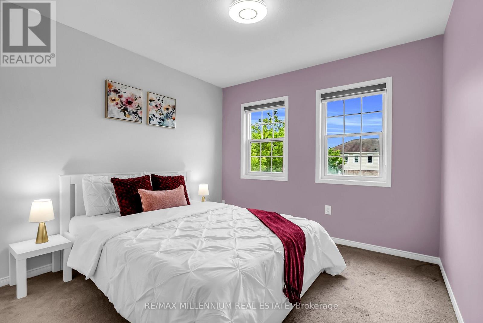 Photo 33 of 87 Bloomington Drive, Cambridge ON