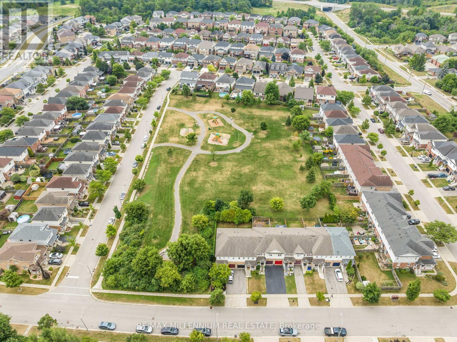 Photo 47 of 87 Bloomington Drive, Cambridge ON