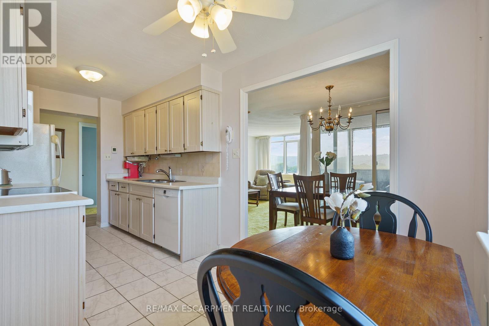 Photo 23 of 908 30 Harrisford Street, Hamilton ON