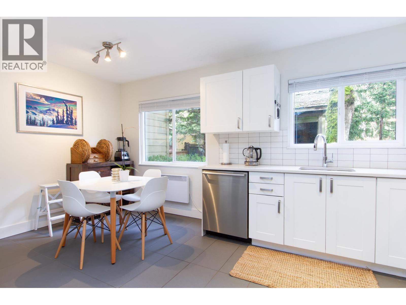 Photo 13 of 40646 Perth Place, Squamish BC