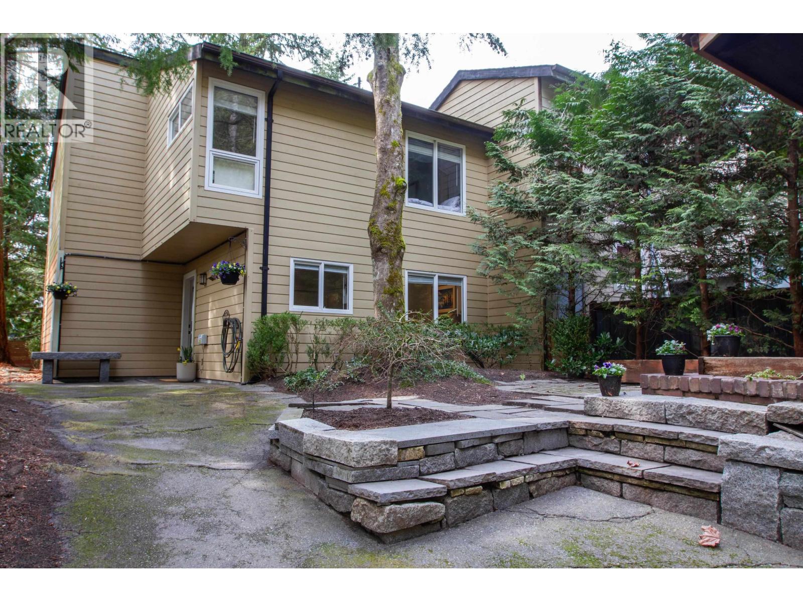 Photo 17 of 40646 Perth Place, Squamish BC