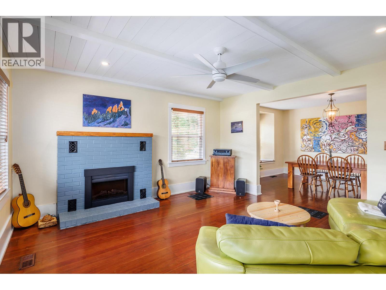 15818 Old Mission Road, Lake Country