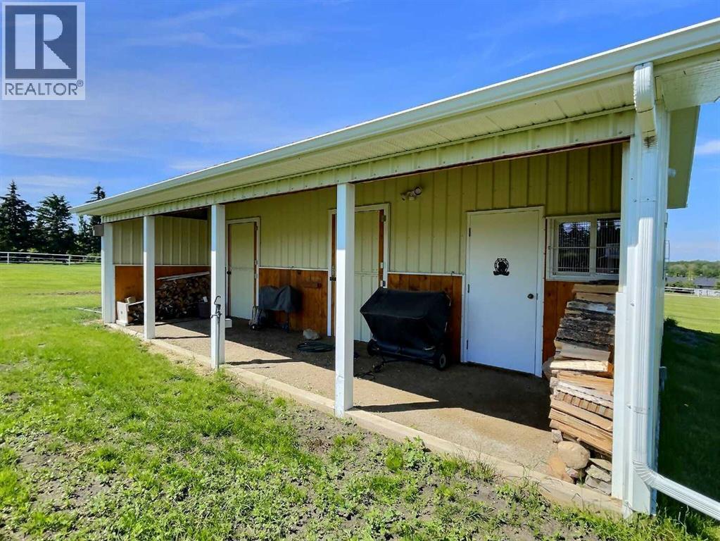 Photo 4 of 201 B 1271 392 Township Road, Rural Red Deer County AB