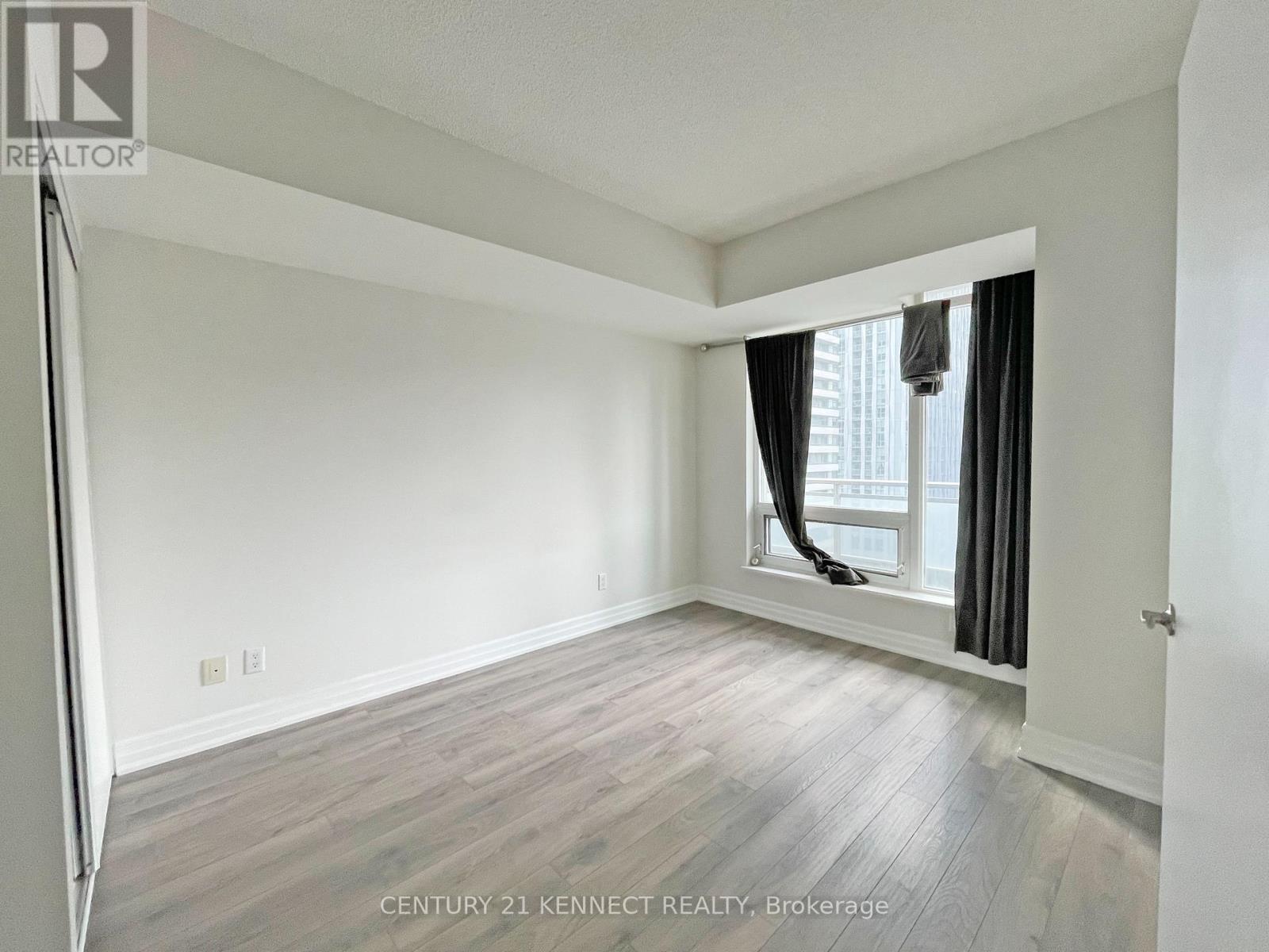 Photo 10 of 1305 8 Scollard Street, Toronto ON