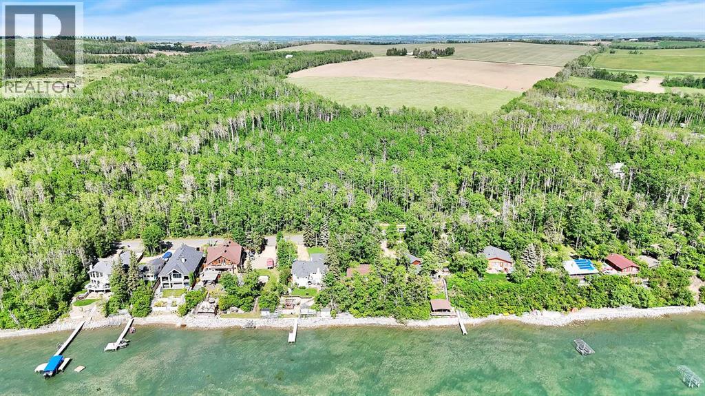 Photo 39 of 133 Birchcliff Road, Birchcliff AB