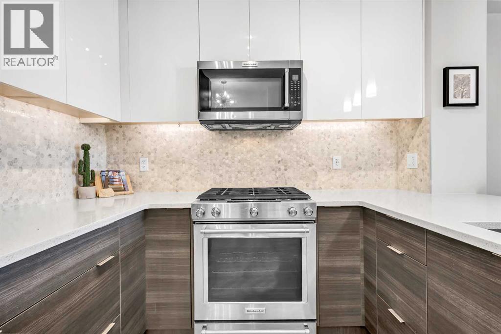 Single Family House for Sale in   Burma Star Road SW Currie Barracks Calgary 