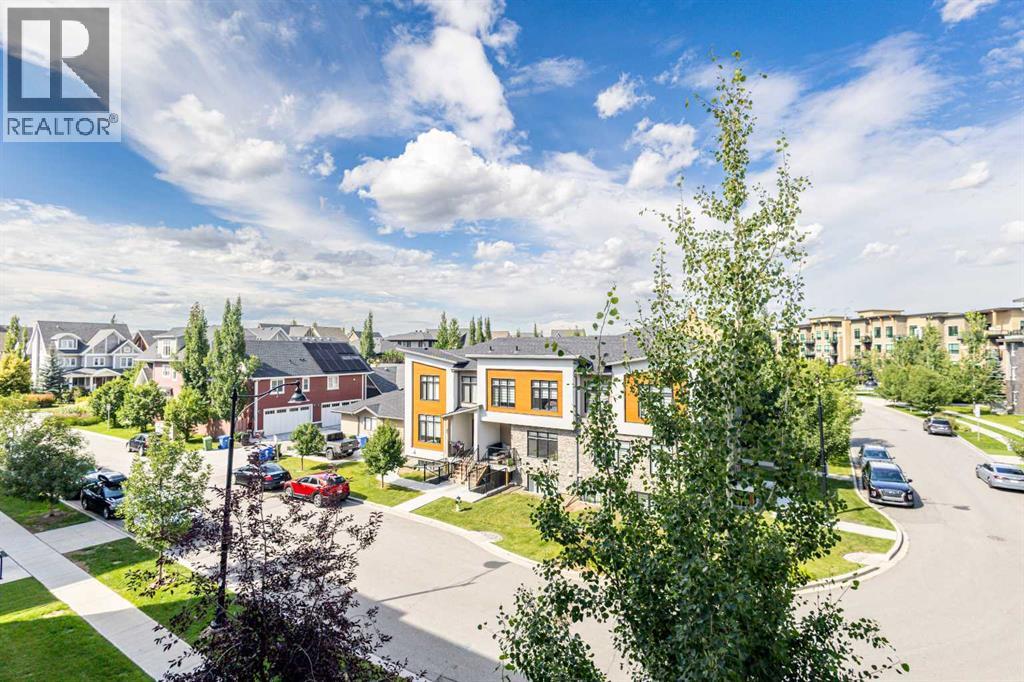Single Family House for Sale in   Burma Star Road SW Currie Barracks Calgary 