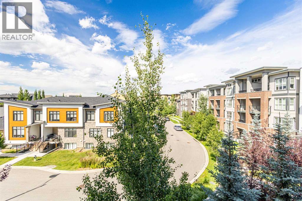 Single Family House for Sale in   Burma Star Road SW Currie Barracks Calgary 