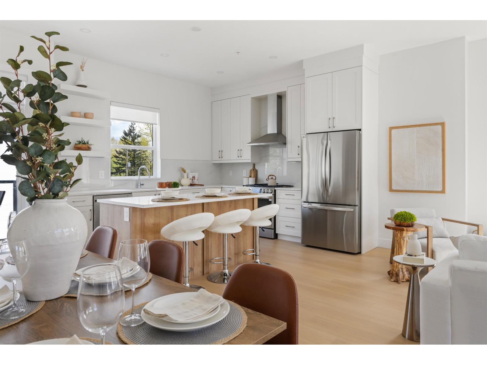 Photo 8 of 30 20645 68 Avenue, Langley BC