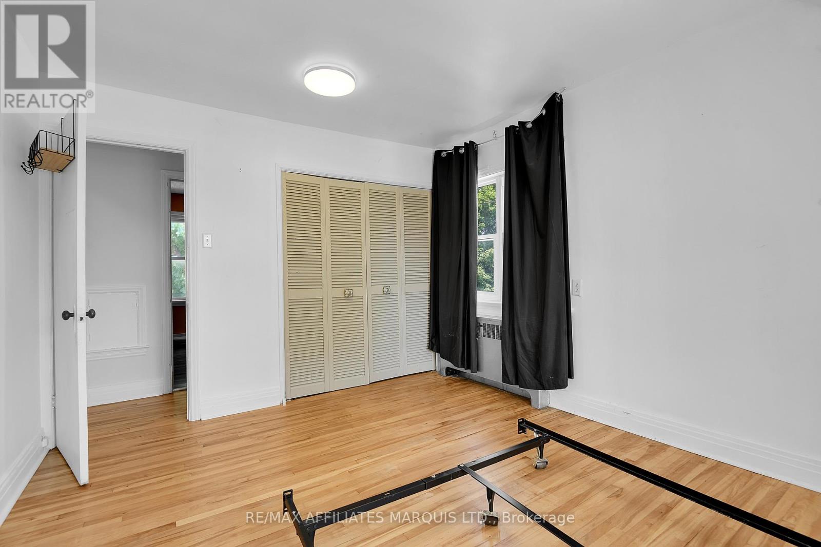 Photo 14 of 547 Fifth Street E, Cornwall ON