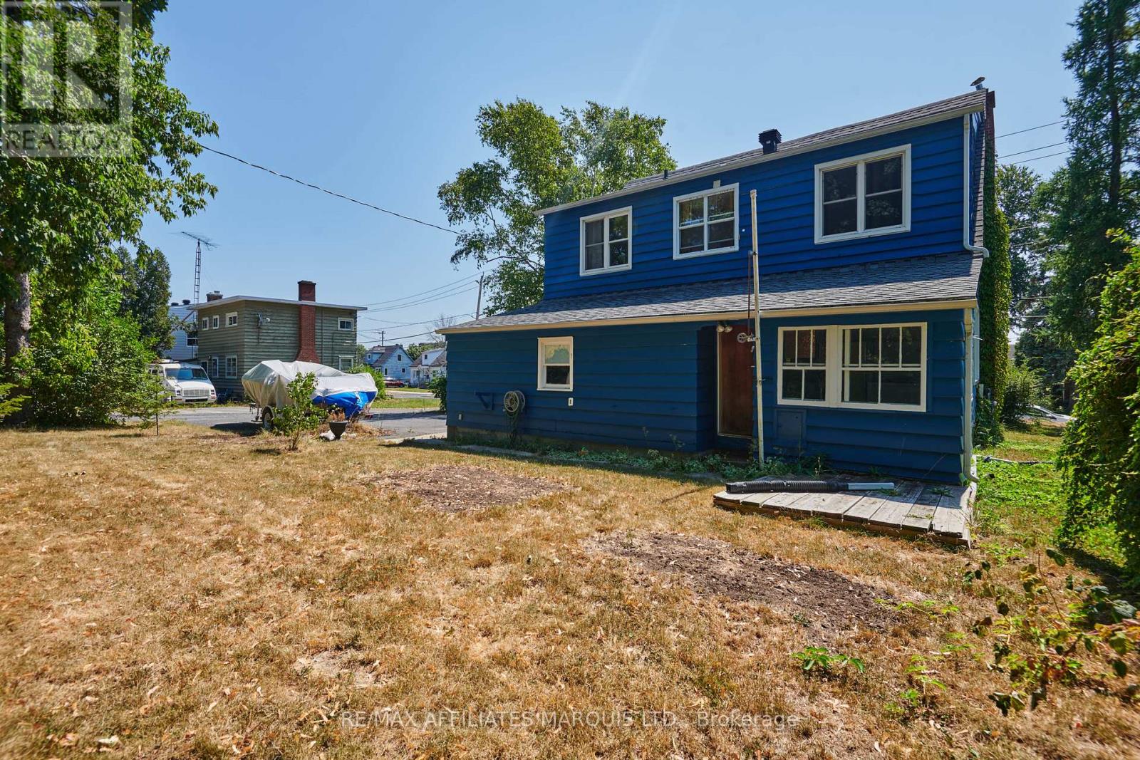 Photo 7 of 547 Fifth Street E, Cornwall ON
