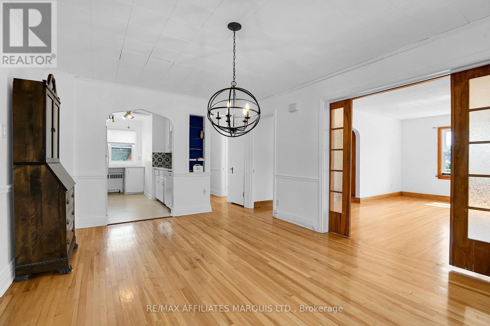 Photo 23 of 547 Fifth Street E, Cornwall ON