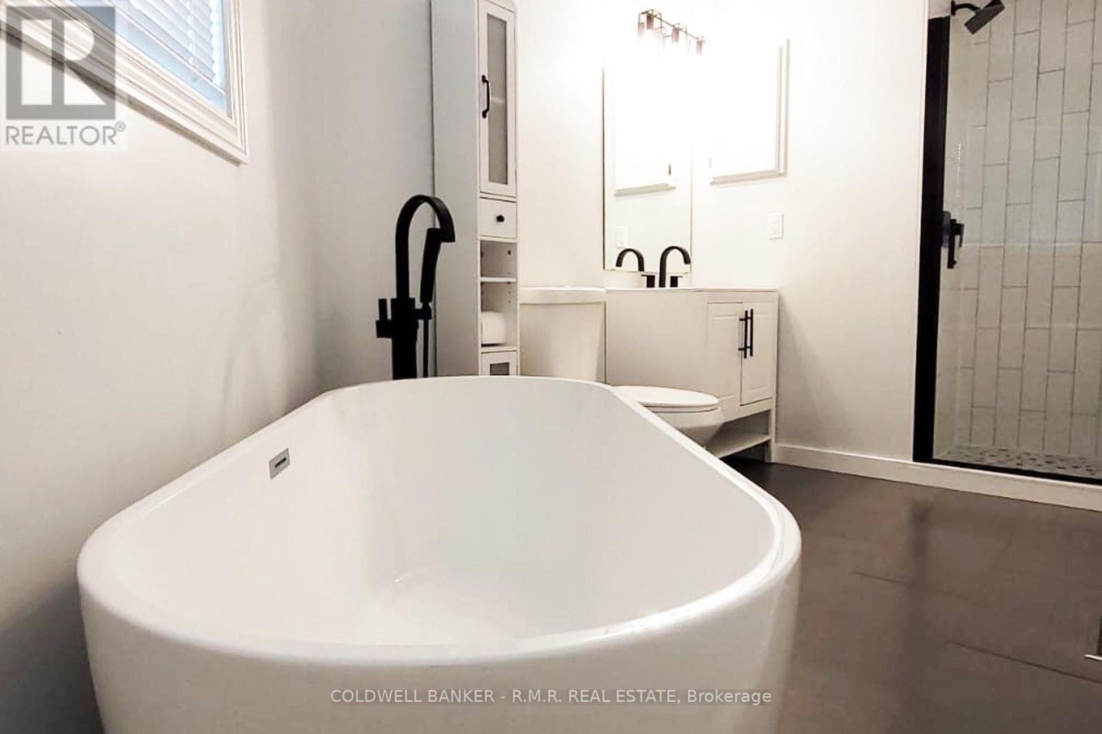 Photo 14 of H 11 1661 Nash Road, Clarington ON