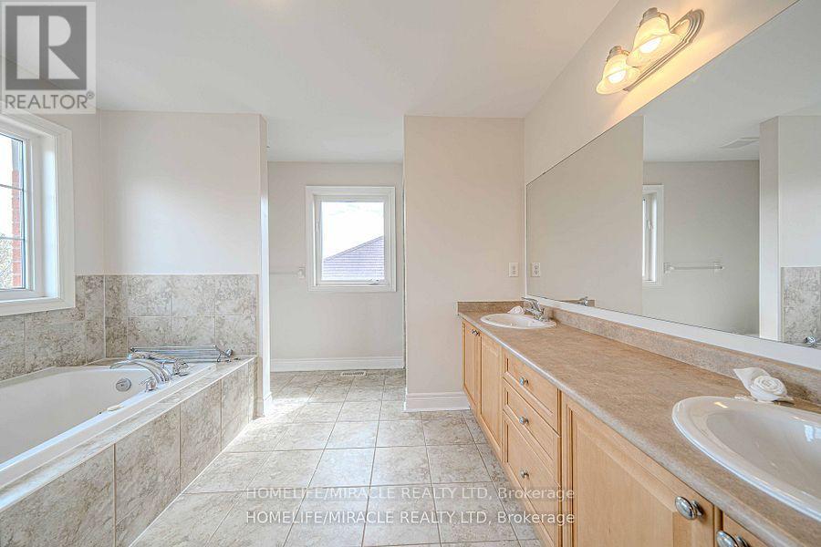Photo 6 of Main Upper 1811 Esterbrooke Drive, Oshawa ON
