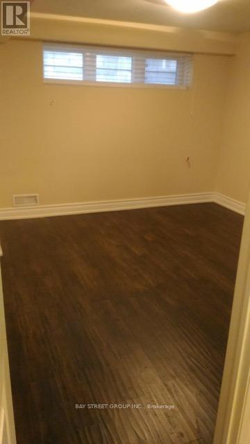 Photo 5 of 209 Kentland Street N, Markham ON