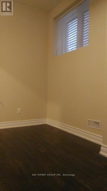 Photo 22 of 209 Kentland Street N, Markham ON