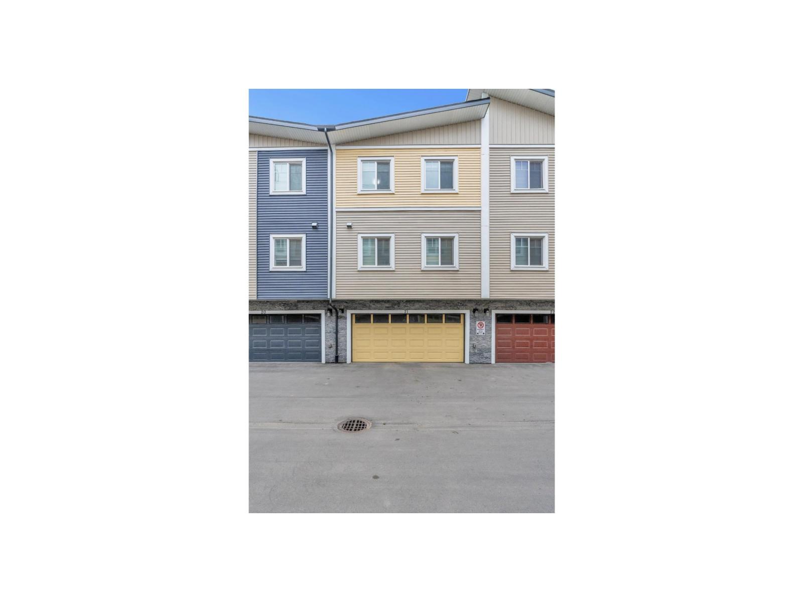 Photo 15 of 21 2803 14 Av Nw, Edmonton AB
