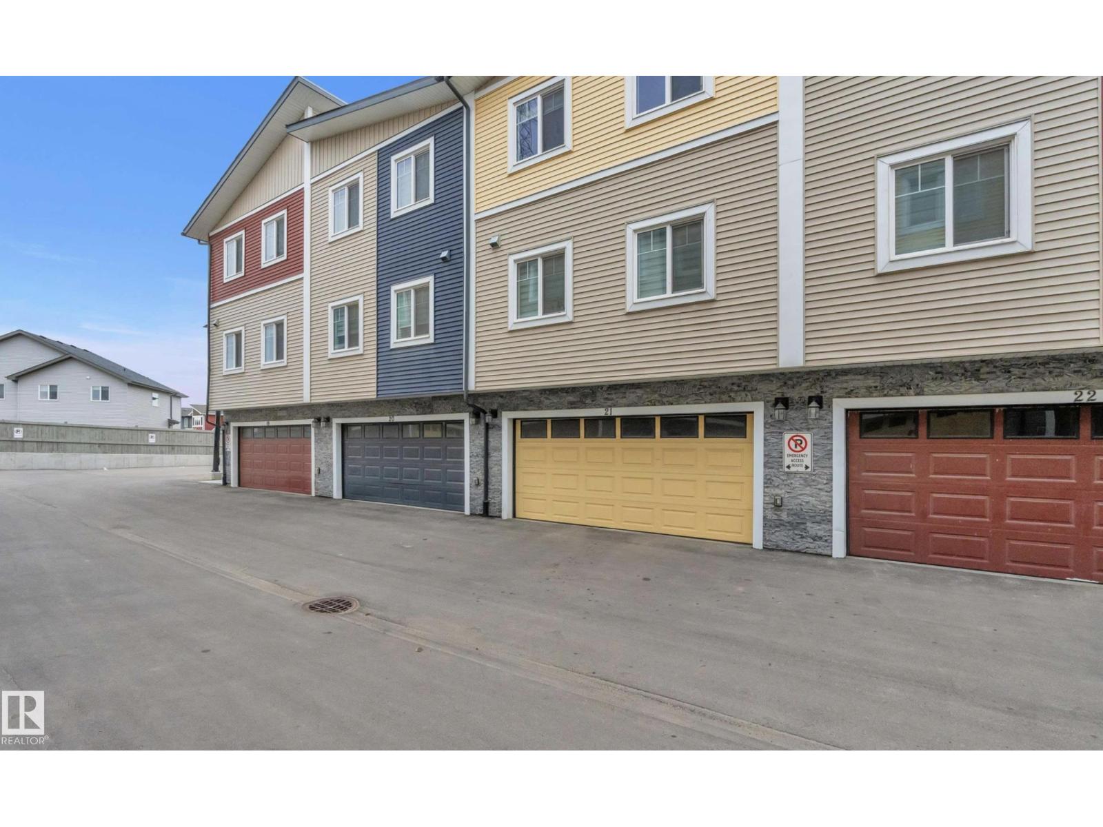 Photo 19 of 21 2803 14 Av Nw, Edmonton AB