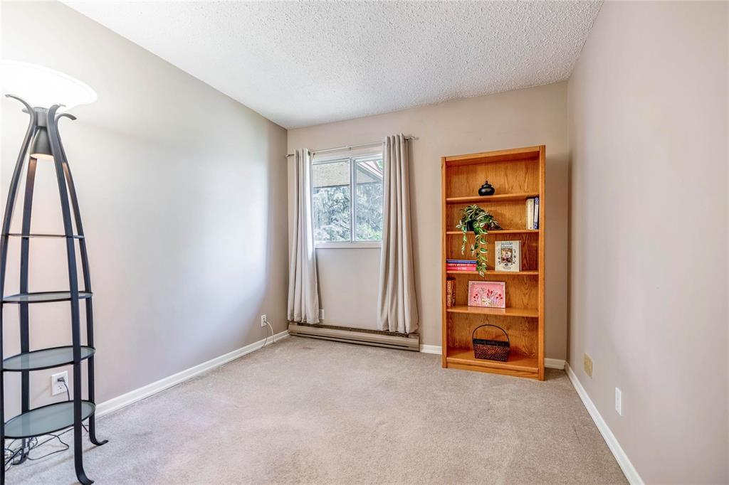 Photo 9 of 308 225 Princeton Boulevard, Winnipeg MB