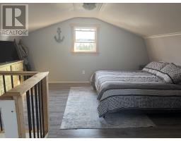 37 Tibbeys Point Road thumbnail 29