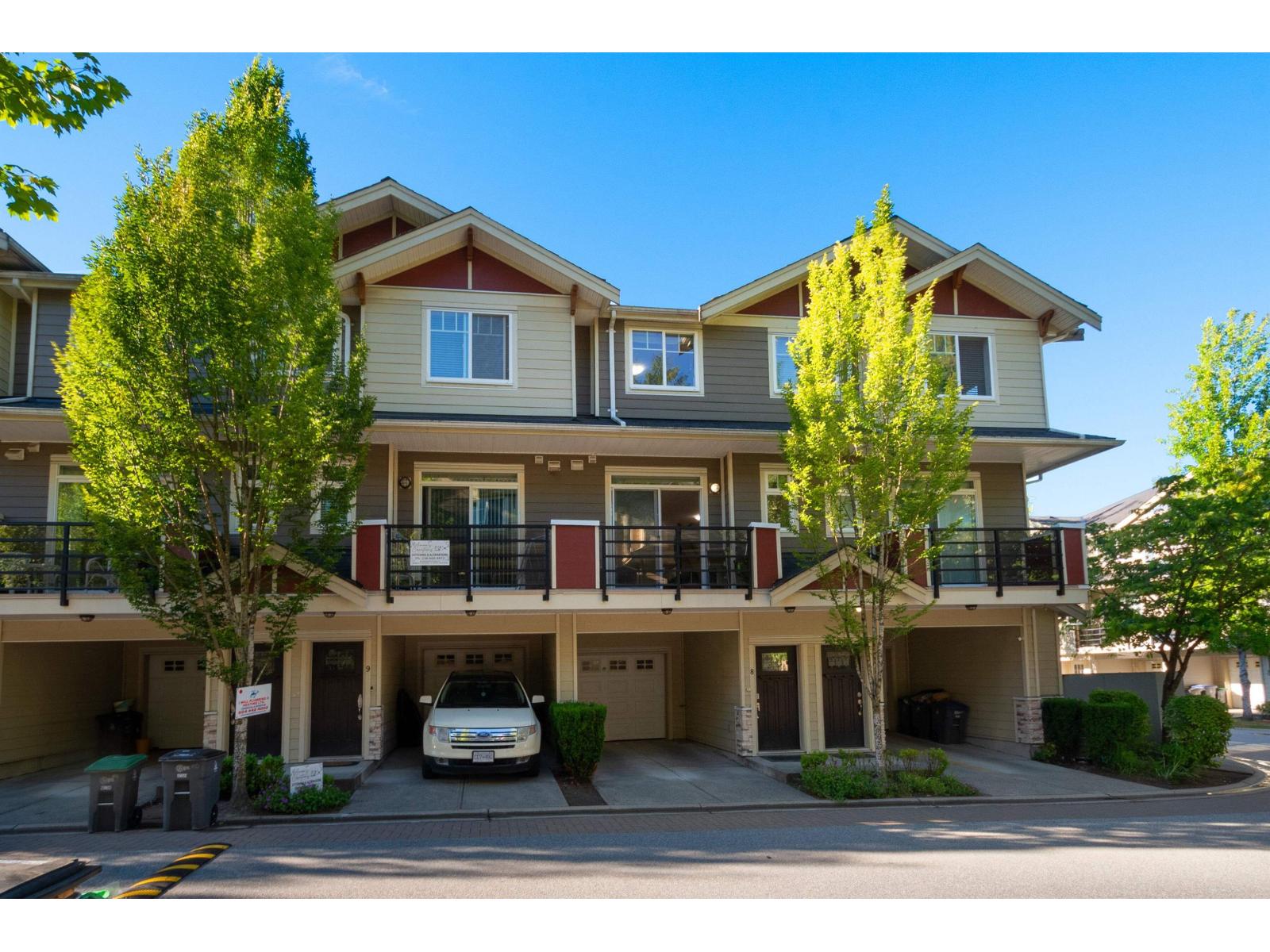 Photo 2 of 8 6383 140 Street, Surrey BC