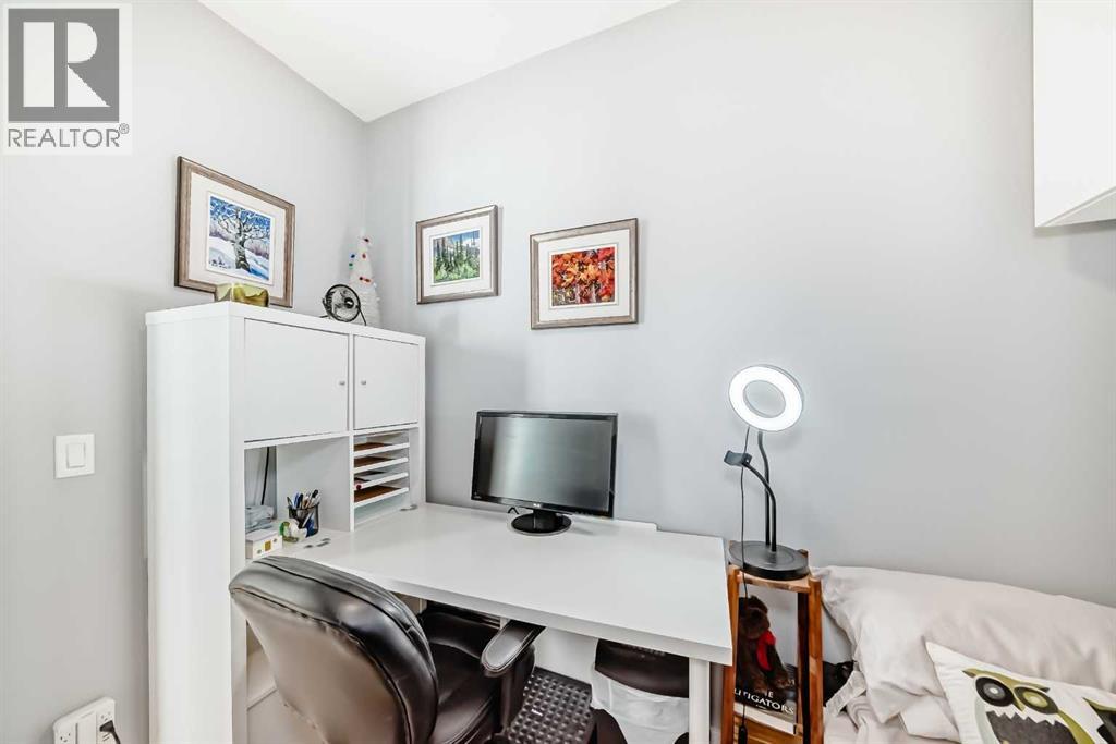 Single Family House for Sale in    Avenue SE Downtown East Village Calgary 