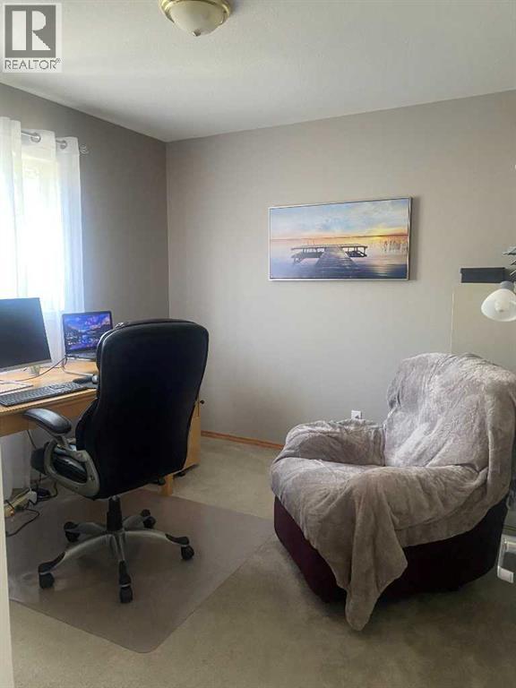 Photo 19 of 2 Pritchard Close, Sylvan Lake AB
