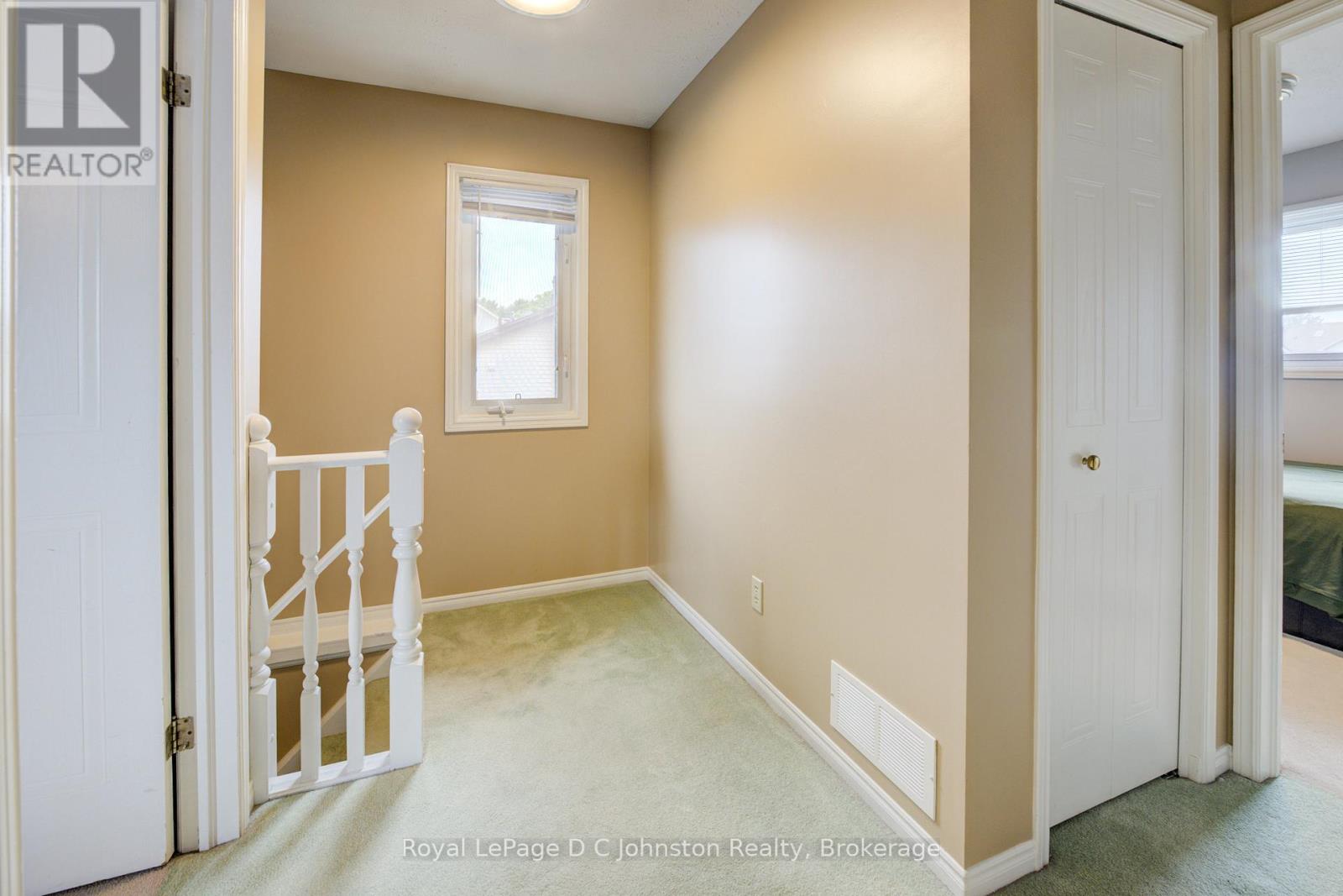 Photo 1 of 254 Scott Road, Cambridge ON