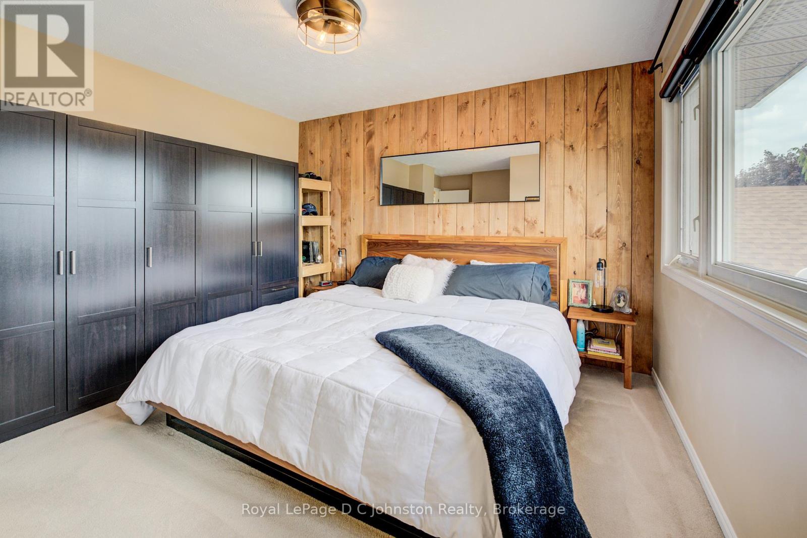 Photo 13 of 254 Scott Road, Cambridge ON