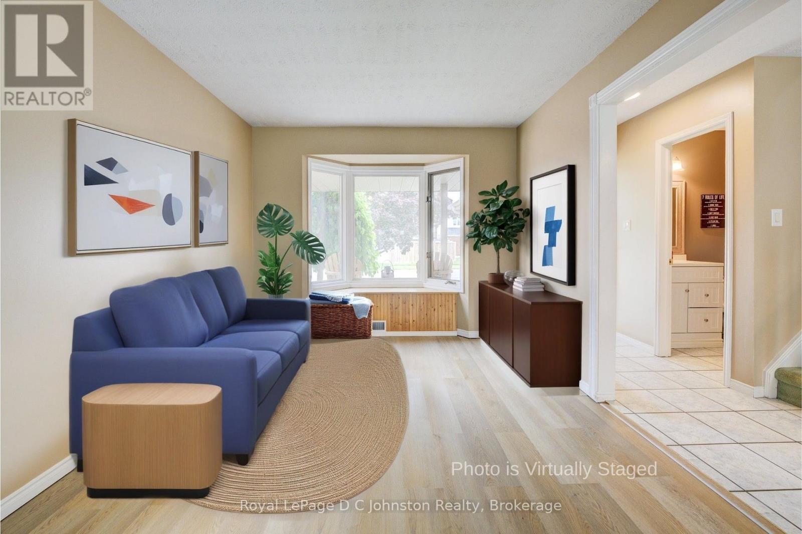 Photo 34 of 254 Scott Road, Cambridge ON