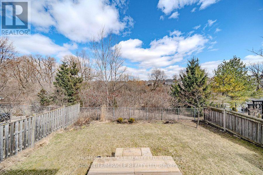 Photo 42 of Main Upper 1811 Esterbrooke Drive, Oshawa ON