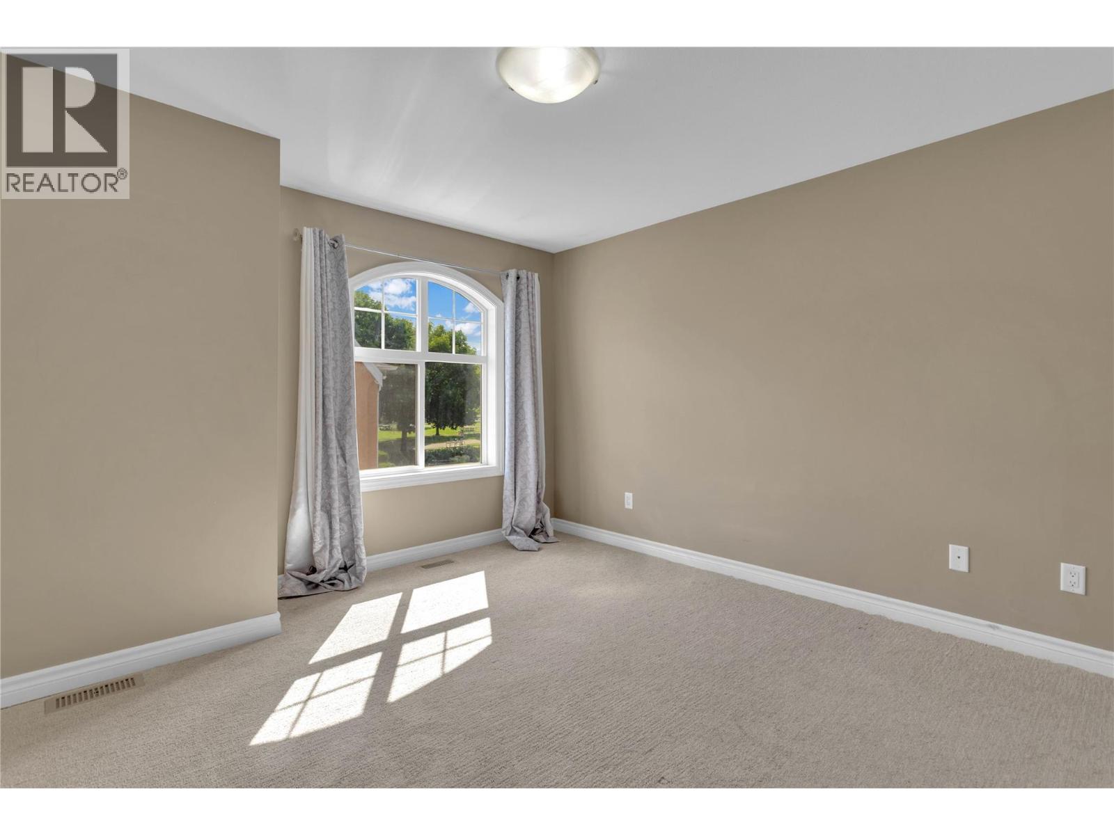 112 456 McPhee Street, Kelowna