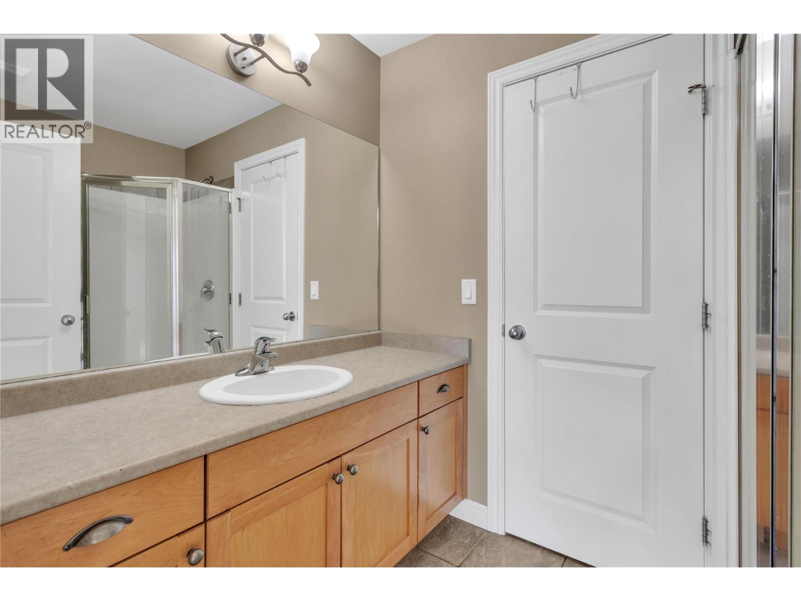 112 456 McPhee Street, Kelowna