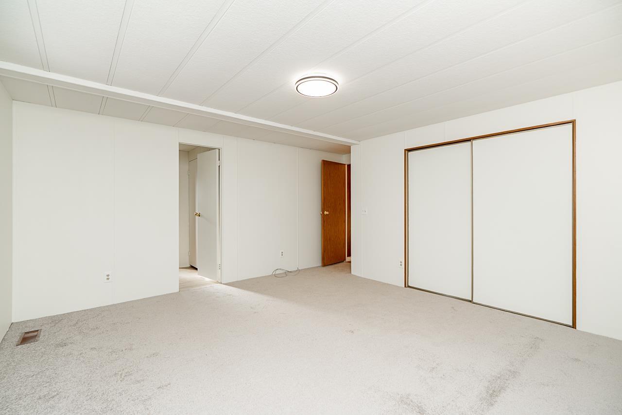 Photo 20 of 58 2303 Cranley Drive, Surrey BC
