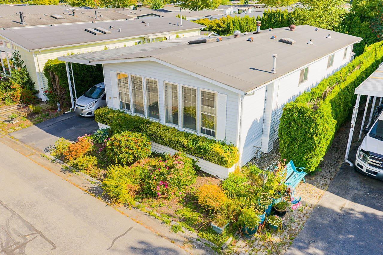 Photo 1 of 58 2303 Cranley Drive, Surrey BC