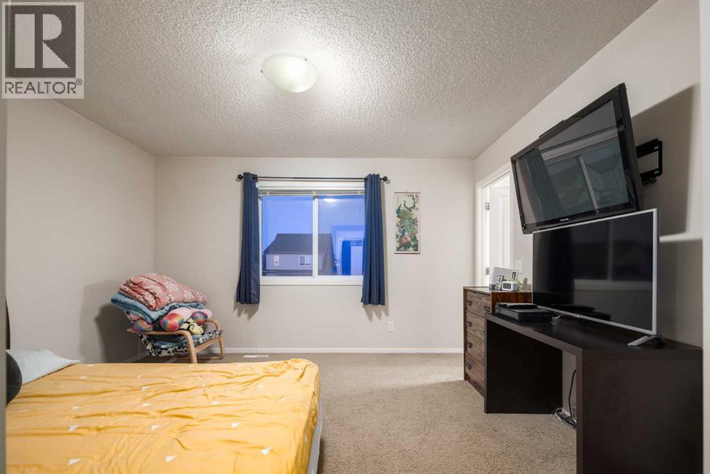 Single Family House for Sale in  Copperstone Gardens SE Copperfield Calgary 