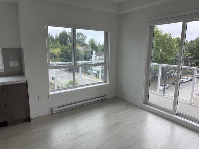 Photo 11 of 403 14225 103 A Avenue, Surrey BC