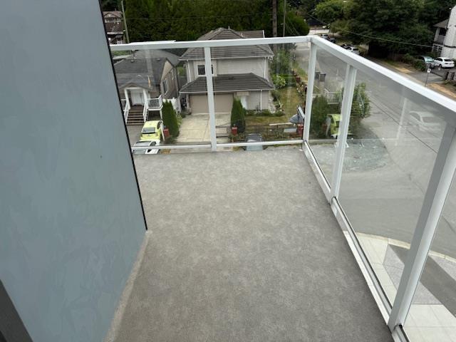 Photo 7 of 403 14225 103 A Avenue, Surrey BC