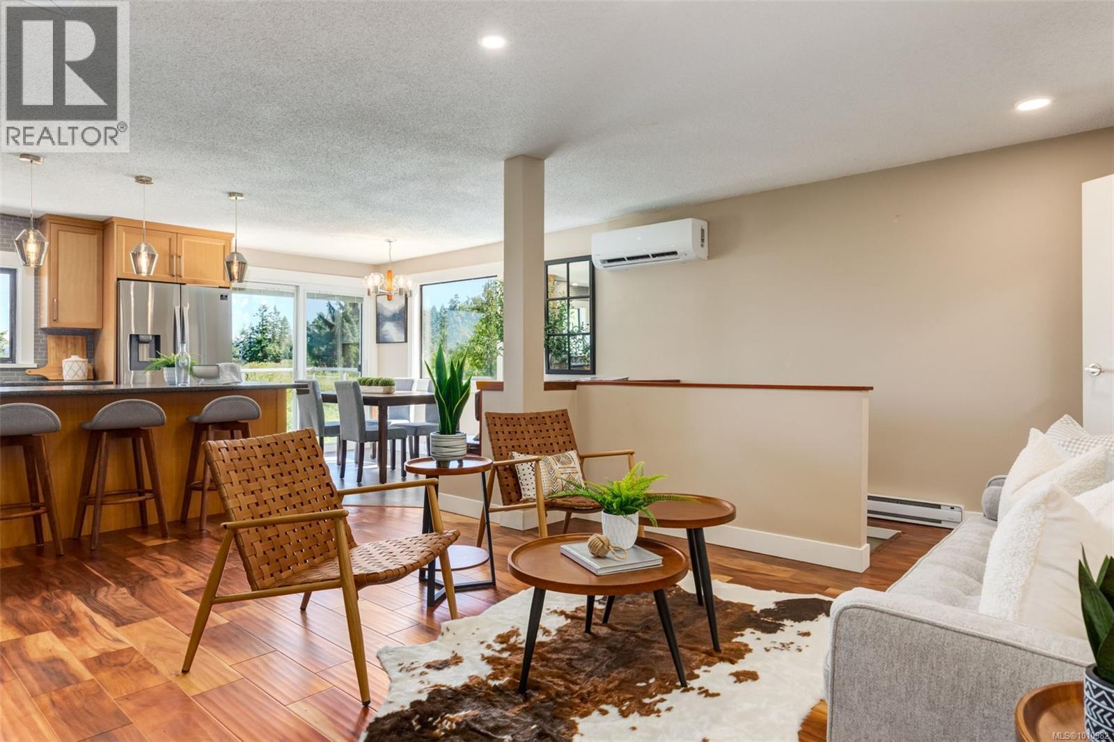 Photo 18 of 405 Heath Ave, Parksville BC