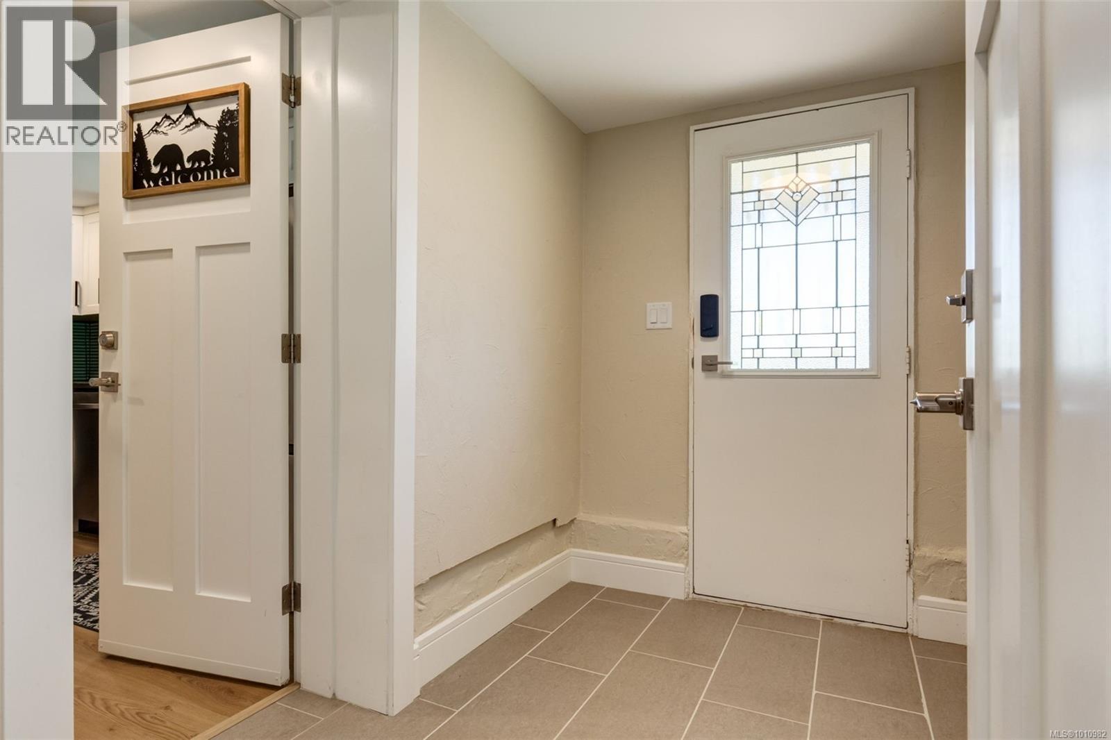 Photo 34 of 405 Heath Ave, Parksville BC