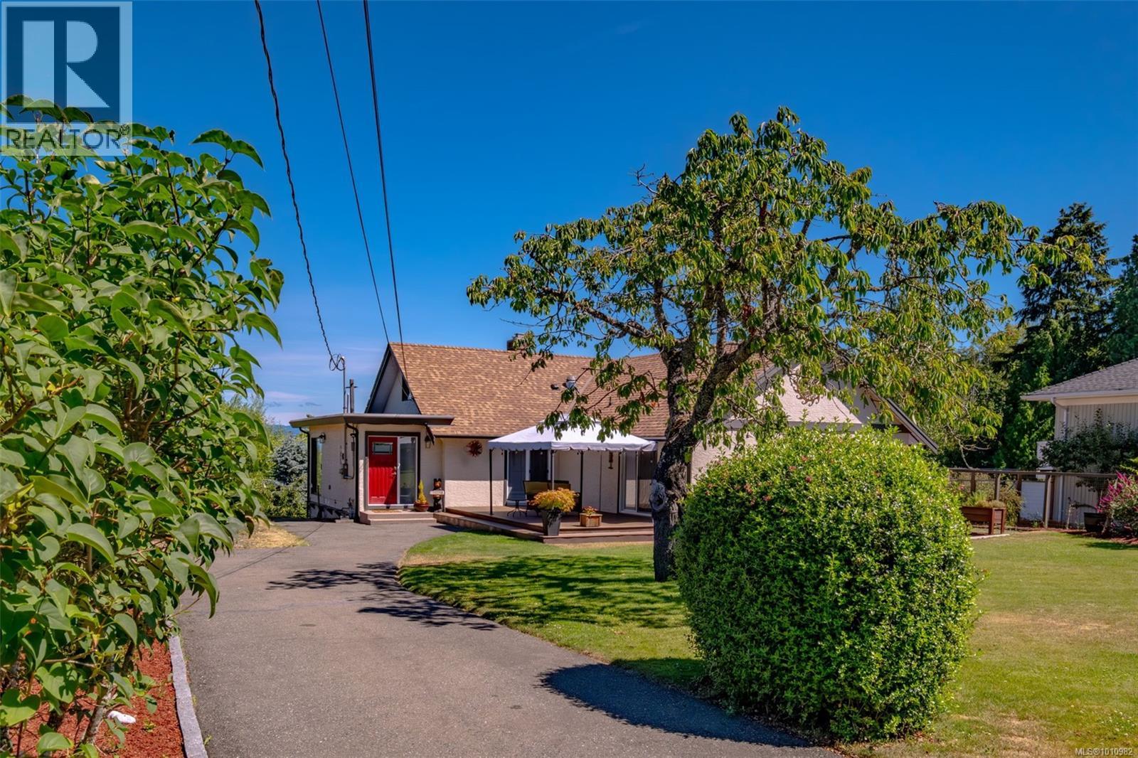 Photo 49 of 405 Heath Ave, Parksville BC