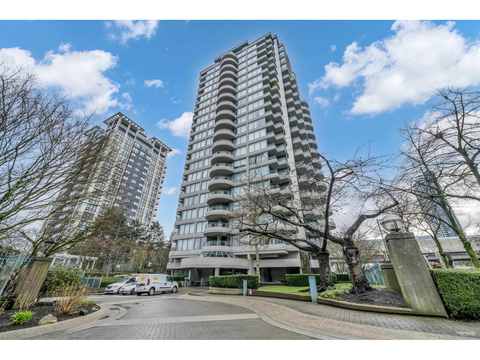 Photo 1 of 1601 13383 108 Avenue, Surrey BC
