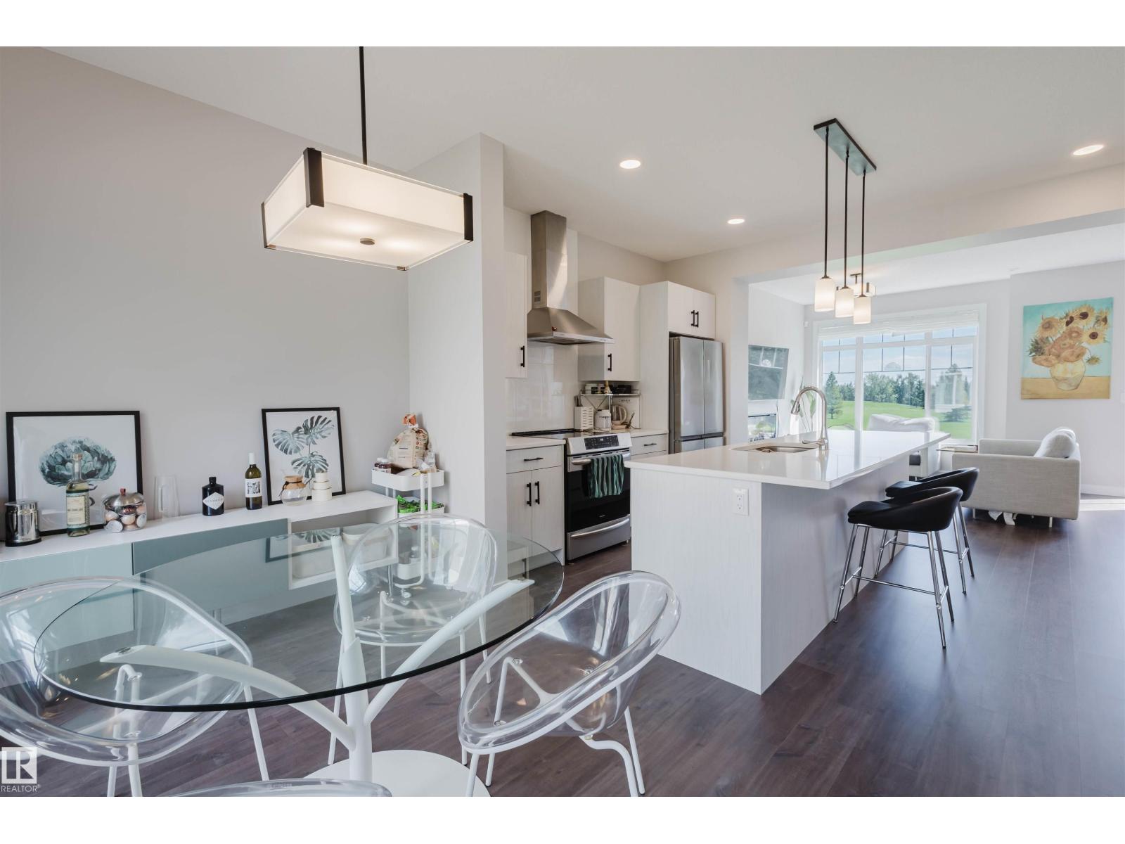 Photo 21 of 18 11373 12 Av Nw, Edmonton AB