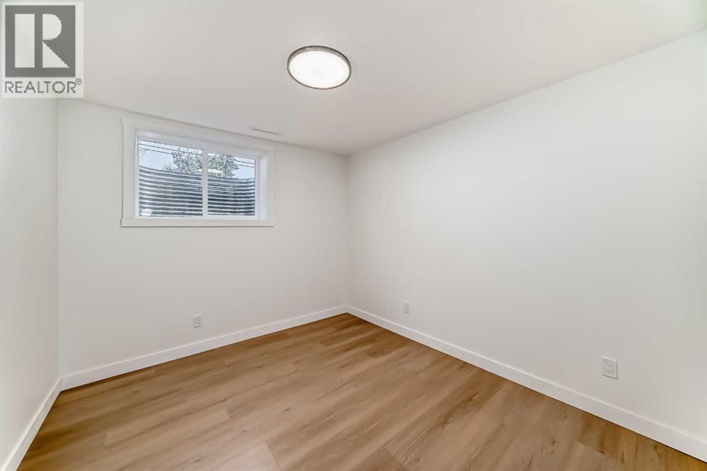 Single Family House Bungalow for Sale in  Varsity Drive NW Varsity Calgary 