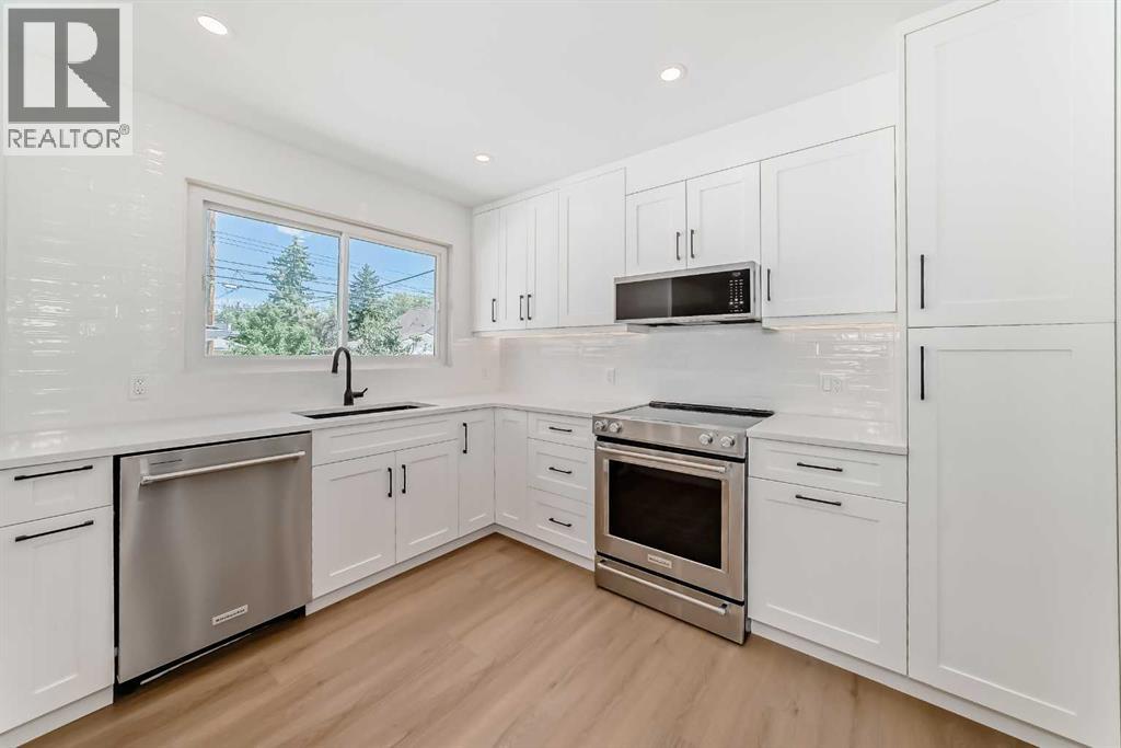 Single Family House Bungalow for Sale in  Varsity Drive NW Varsity Calgary 