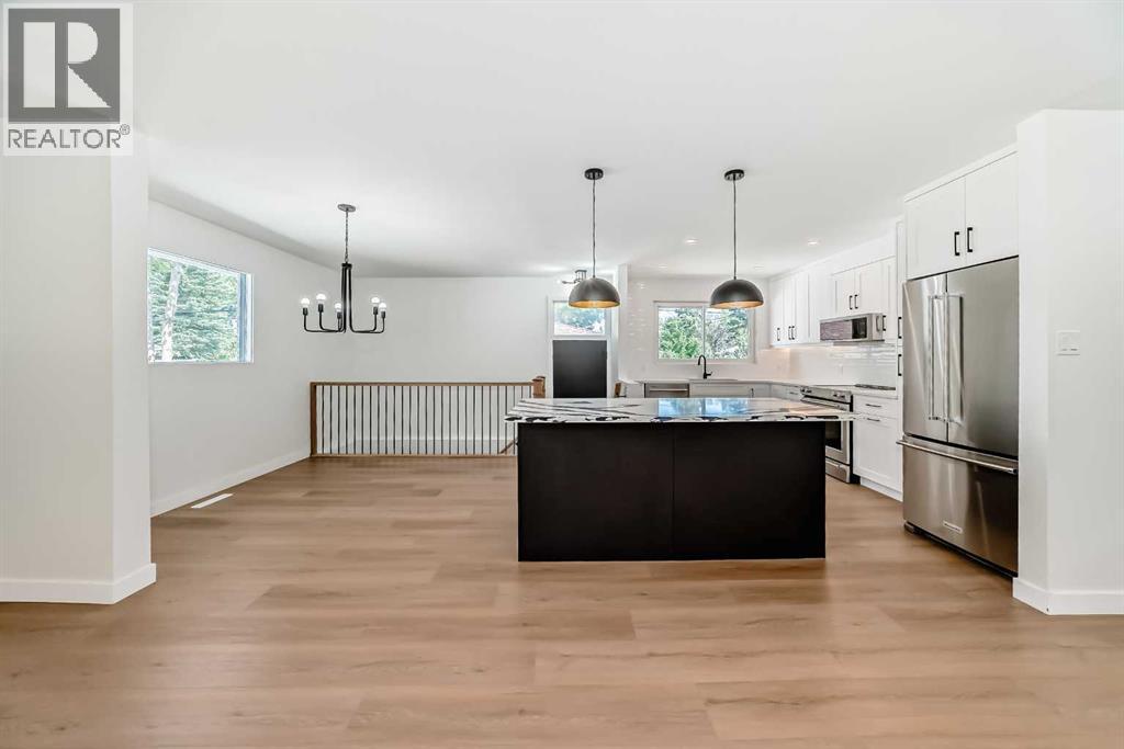 Single Family House Bungalow for Sale in  Varsity Drive NW Varsity Calgary 