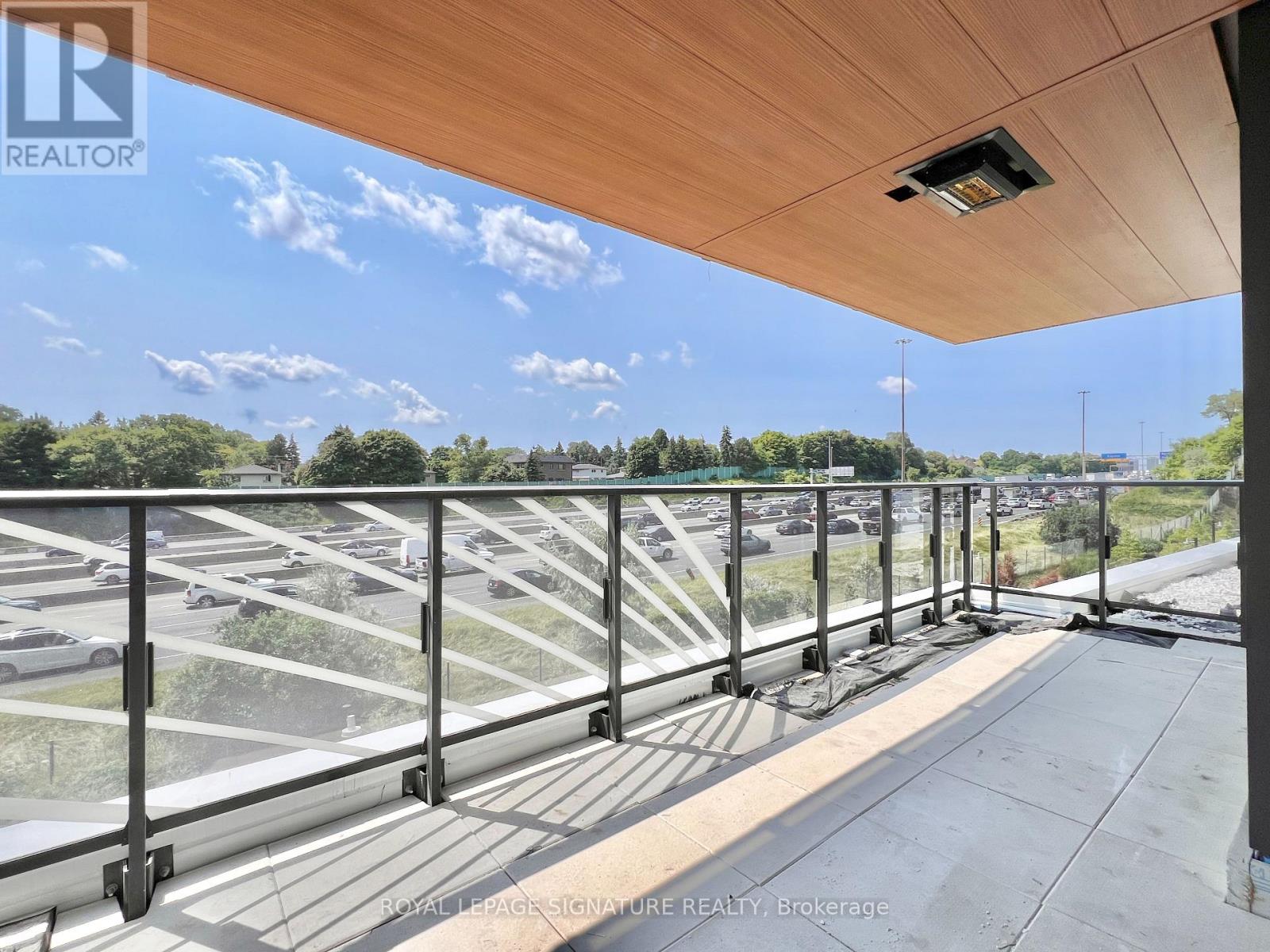 Photo 10 of 305 27 Mcmahon Drive, Toronto ON