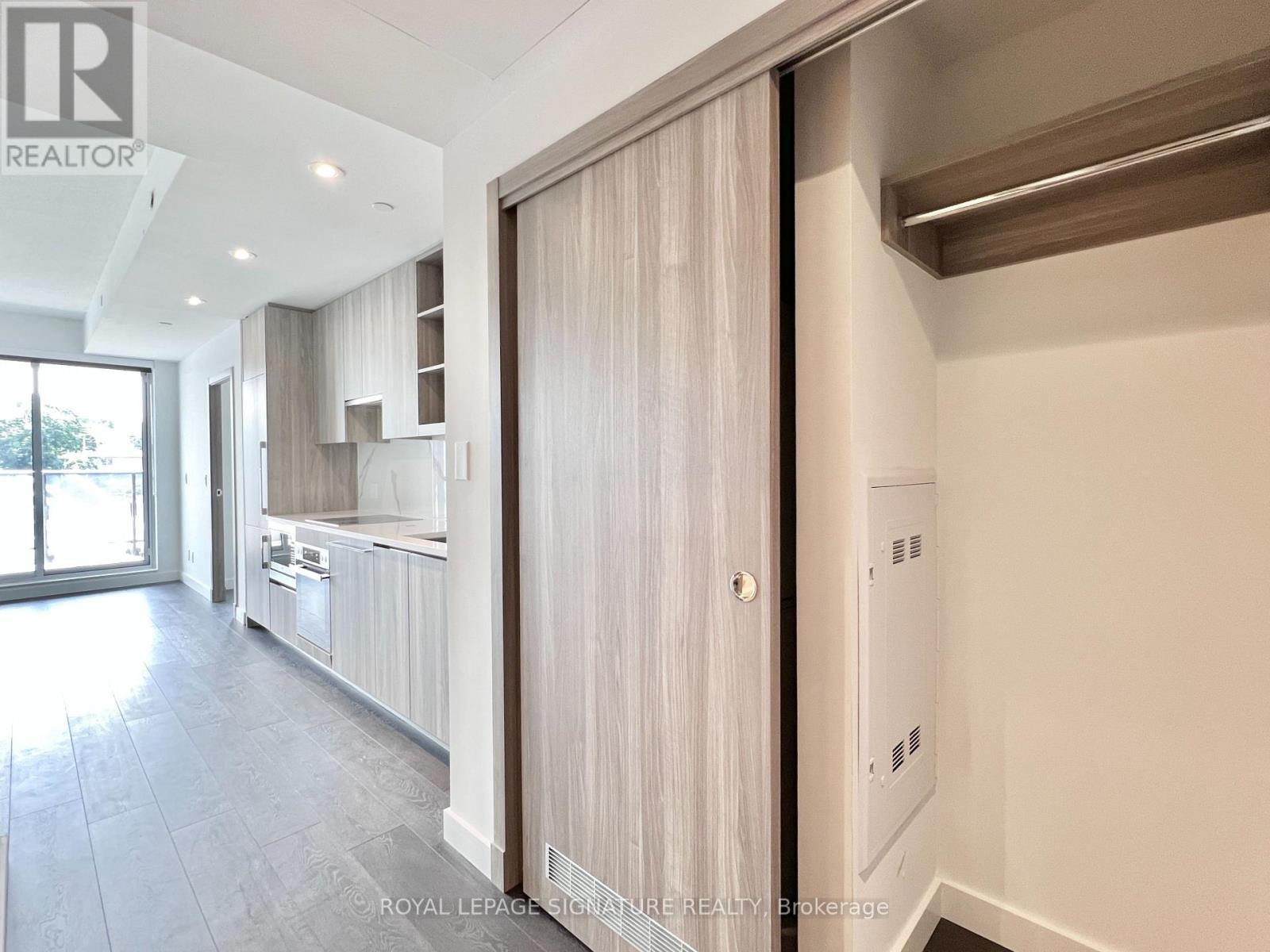 Photo 30 of 305 27 Mcmahon Drive, Toronto ON