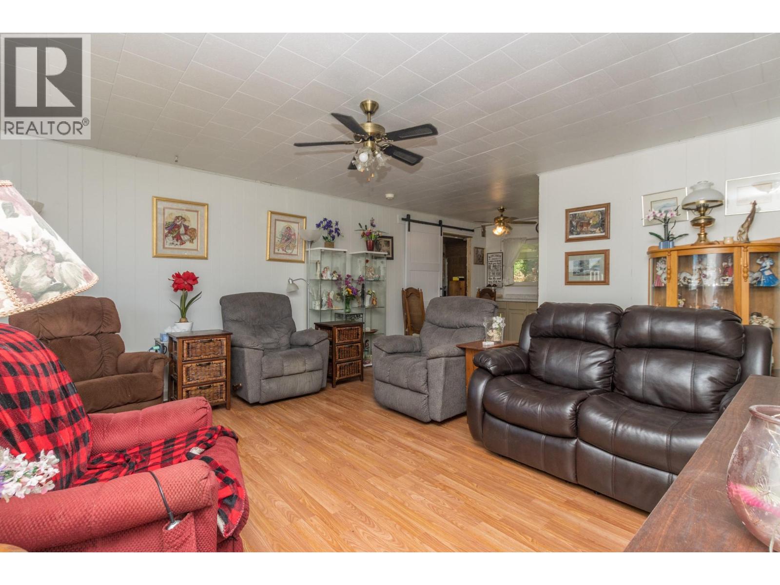 Photo 3 of 7050 54 Street Ne, Salmon Arm BC